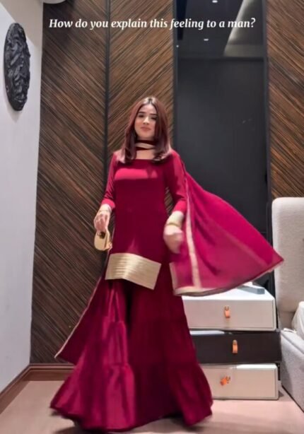 Noor-e-Mehfil – The Royal Sharara Set